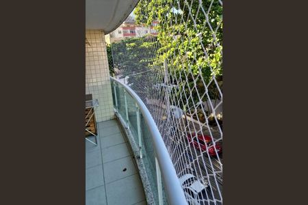 Apartamento à venda com 74m², 2 quartos e 1 vaga