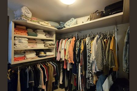 Apartamento à venda com 357m², 5 quartos e 3 vagasCloset da suíte 3