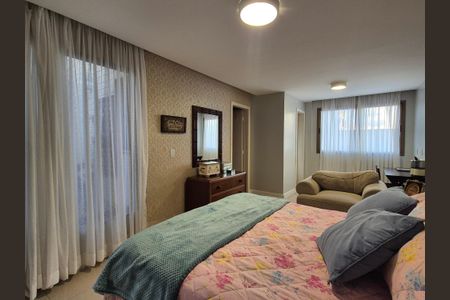 Apartamento à venda com 357m², 5 quartos e 3 vagasSuite 3