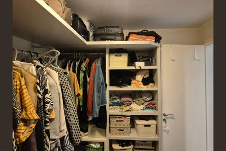 Apartamento à venda com 357m², 5 quartos e 3 vagasCloset da suíte 3