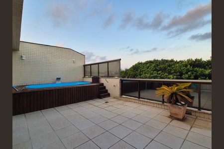 Apartamento à venda com 357m², 5 quartos e 3 vagasÁrea externa