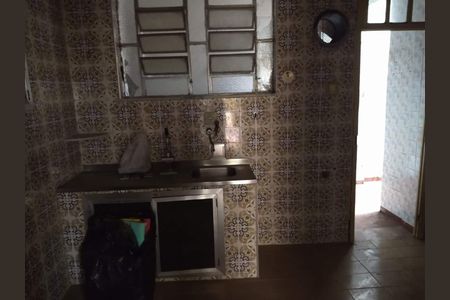 Casa à venda com 96m², 3 quartos e 3 vagas