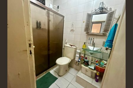 Casa à venda com 102m², 2 quartos e sem vaga