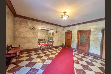 Apartamento à venda com 213m², 4 quartos e sem vagaÁrea comum