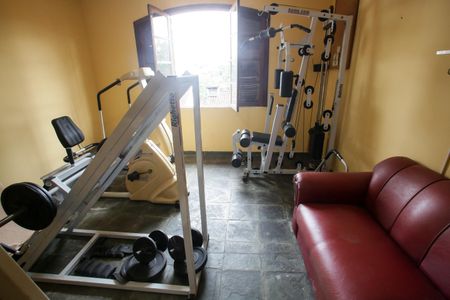 Casa à venda com 400m², 4 quartos e 3 vagas Casa à venda com 400m², 4 quartos e 3 vagasQuarto de Serviço