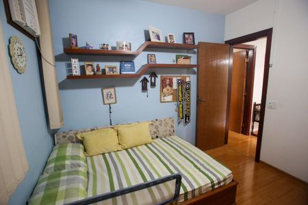 Casa à venda com 400m², 4 quartos e 3 vagas Casa à venda com 400m², 4 quartos e 3 vagasQuarto 1