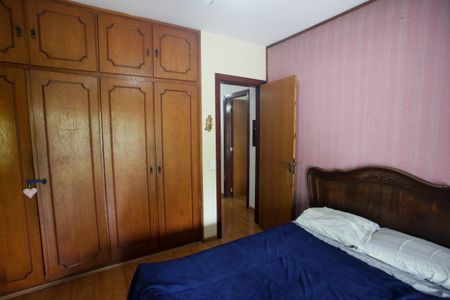 Casa à venda com 400m², 4 quartos e 3 vagas Casa à venda com 400m², 4 quartos e 3 vagasSuíte 2