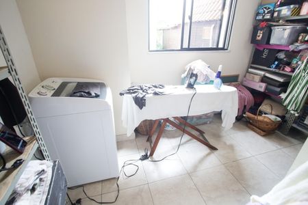 Casa à venda com 400m², 4 quartos e 3 vagas Casa à venda com 400m², 4 quartos e 3 vagasÁrea de Serviço