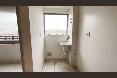 Apartamento à venda com 37m², 2 quartos e sem vaga Apartamento à venda com 37m², 2 quartos e sem vagaÁrea de Serviço