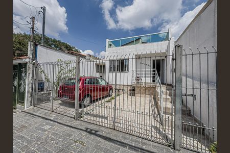 Casa à venda com 160m², 3 quartos e 2 vagas
