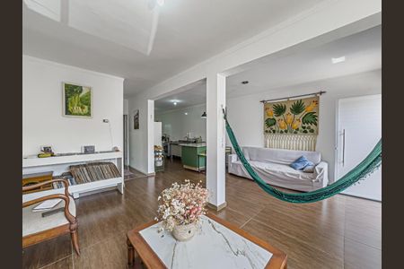 Casa à venda com 160m², 3 quartos e 2 vagas