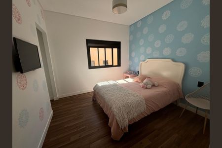 Casa à venda com 377m², 4 quartos e 4 vagas