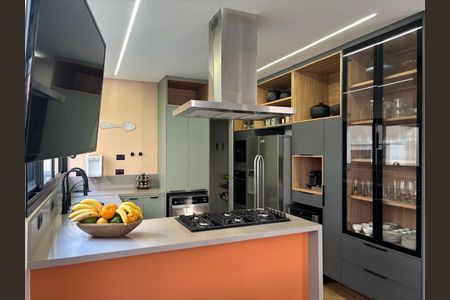 Casa à venda com 377m², 4 quartos e 4 vagas