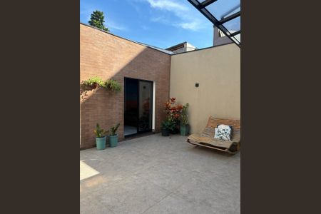 Casa à venda com 377m², 4 quartos e 4 vagas