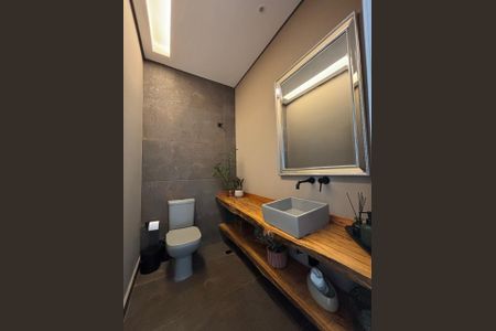 Casa à venda com 377m², 4 quartos e 4 vagas