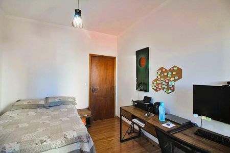 Casa à venda com 278m², 3 quartos e 4 vagas