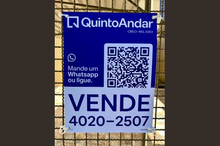 Apartamento à venda com 195m², 5 quartos e 1 vaga Apartamento à venda com 195m², 5 quartos e 1 vagaPlaca