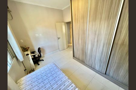 Apartamento à venda com 195m², 5 quartos e 1 vaga Apartamento à venda com 195m², 5 quartos e 1 vagaQuarto 2