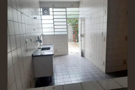 Casa à venda com 135m², 3 quartos e 1 vaga