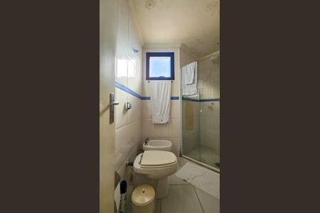 Apartamento à venda com 114m², 3 quartos e 3 vagas Apartamento à venda com 114m², 3 quartos e 3 vagasBanheiro de Serviço