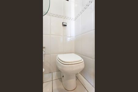 Apartamento à venda com 114m², 3 quartos e 3 vagas Apartamento à venda com 114m², 3 quartos e 3 vagasLavabo