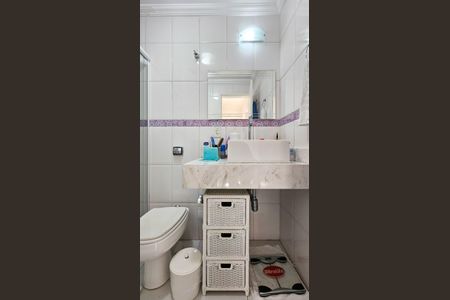 Apartamento à venda com 114m², 3 quartos e 3 vagas Apartamento à venda com 114m², 3 quartos e 3 vagasBanheiro 2