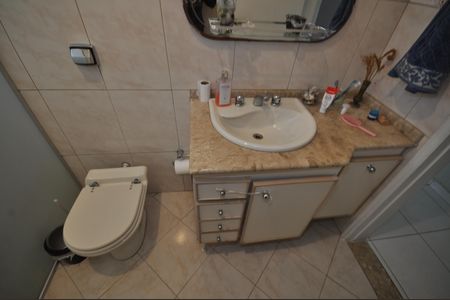 Casa à venda com 147m², 3 quartos e 2 vagasBanheiro Social