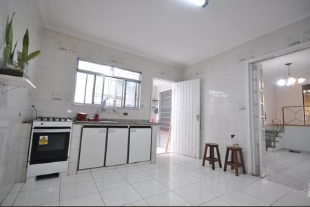 Casa à venda com 147m², 3 quartos e 2 vagasCozinha