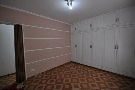 Casa à venda com 147m², 3 quartos e 2 vagasQuarto 1