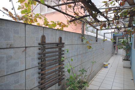 Casa à venda com 147m², 3 quartos e 2 vagasCorredor Externo