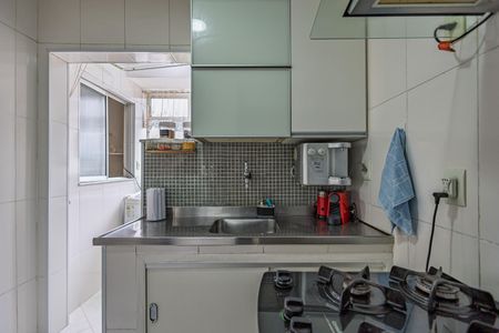 Apartamento à venda com 68m², 2 quartos e sem vaga Apartamento à venda com 68m², 2 quartos e sem vagaCozinha
