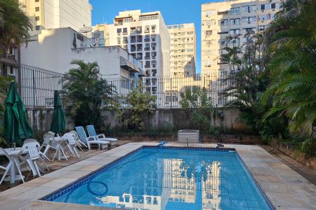 Apartamento para alugar com 177m², 3 quartos e 1 vaga Apartamento para alugar com 177m², 3 quartos e 1 vagaQuintal