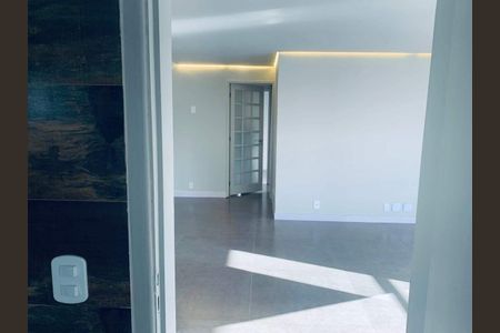 Apartamento à venda com 176m², 4 quartos e 2 vagas