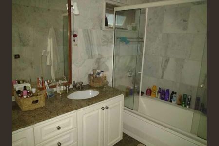 Casa à venda com 400m², 4 quartos e 3 vagas