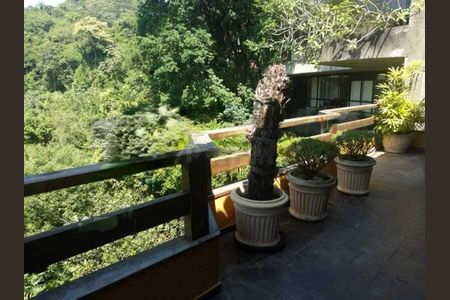 Casa à venda com 400m², 4 quartos e 3 vagas