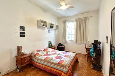 Apartamento à venda com 210m², 4 quartos e 1 vagaQuarto 2