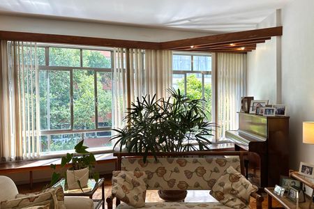 Apartamento à venda com 210m², 4 quartos e 1 vagaSala