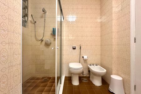 Apartamento à venda com 210m², 4 quartos e 1 vagaBanheiro Social