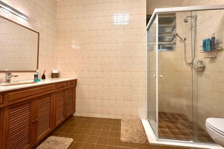 Apartamento à venda com 210m², 4 quartos e 1 vagaBanheiro Social