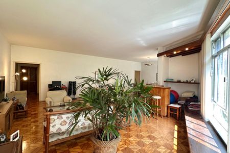 Apartamento à venda com 210m², 4 quartos e 1 vagaSala jantar