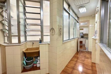 Apartamento à venda com 210m², 4 quartos e 1 vagaÁrea de Serviço