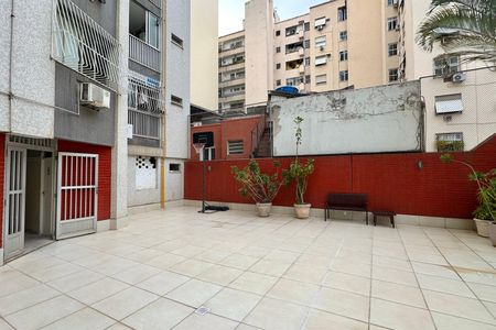 Apartamento à venda com 167m², 4 quartos e 2 vagas Apartamento à venda com 167m², 4 quartos e 2 vagasÁrea comum