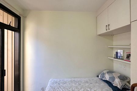 Apartamento à venda com 167m², 4 quartos e 2 vagas Apartamento à venda com 167m², 4 quartos e 2 vagasSuíte 2