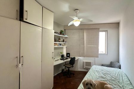 Apartamento à venda com 167m², 4 quartos e 2 vagas Apartamento à venda com 167m², 4 quartos e 2 vagasQuarto 1