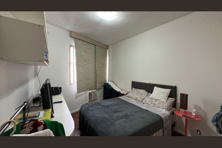 Apartamento à venda com 167m², 4 quartos e 2 vagas Apartamento à venda com 167m², 4 quartos e 2 vagasQuarto 2