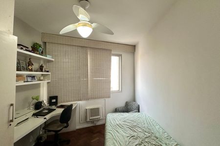 Apartamento à venda com 167m², 4 quartos e 2 vagas Apartamento à venda com 167m², 4 quartos e 2 vagasQuarto 1