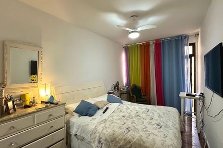 Apartamento à venda com 167m², 4 quartos e 2 vagas Apartamento à venda com 167m², 4 quartos e 2 vagasSuíte 1