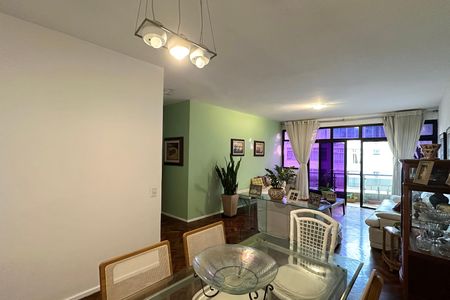 Apartamento à venda com 167m², 4 quartos e 2 vagas Apartamento à venda com 167m², 4 quartos e 2 vagasSala