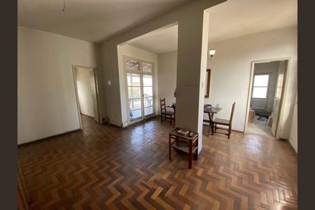 Apartamento à venda com 243m², 2 quartos e 1 vaga