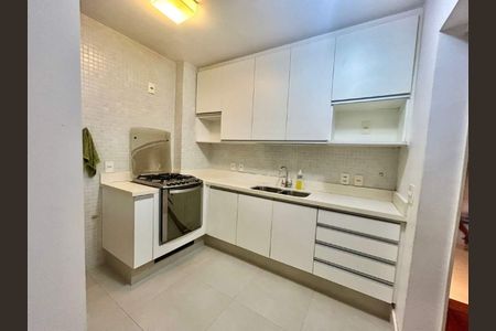 Apartamento à venda com 110m², 3 quartos e 1 vaga